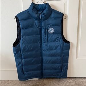 Southern Tide Men's Navy Quilted Vest